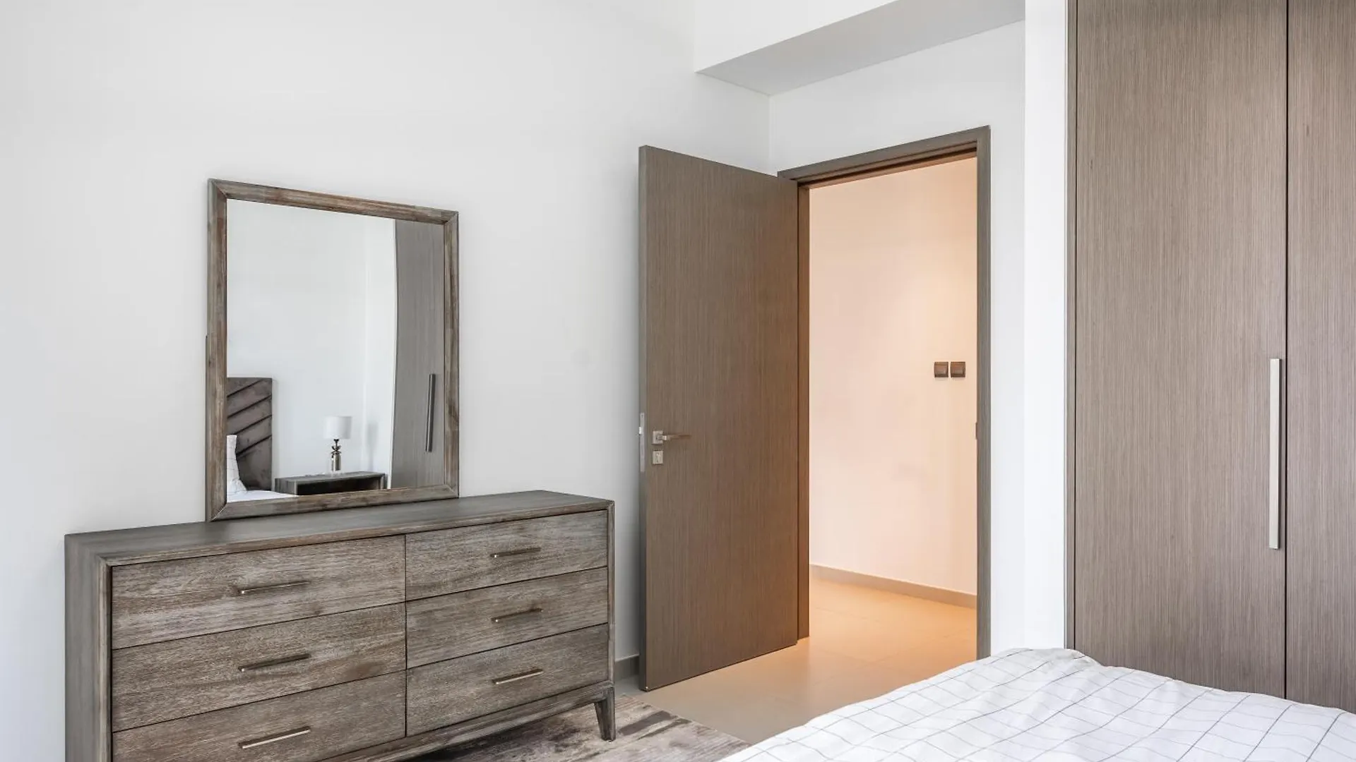 Apartment In Downtown Dubai In Act I Act II United Arab Emirates