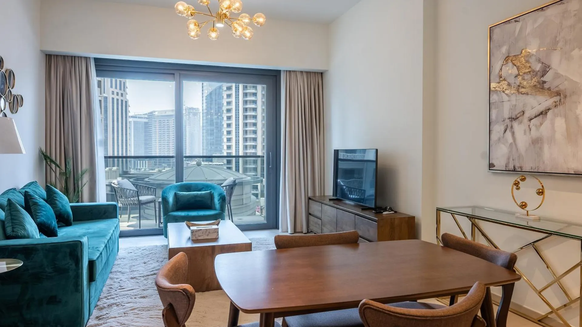 Apartment In Downtown Dubai In Act I Act II