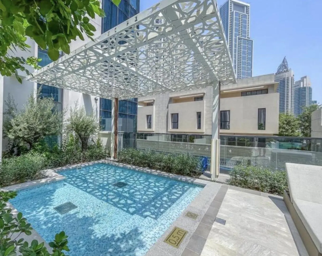 Apartment In Downtown Dubai In Act I Act II